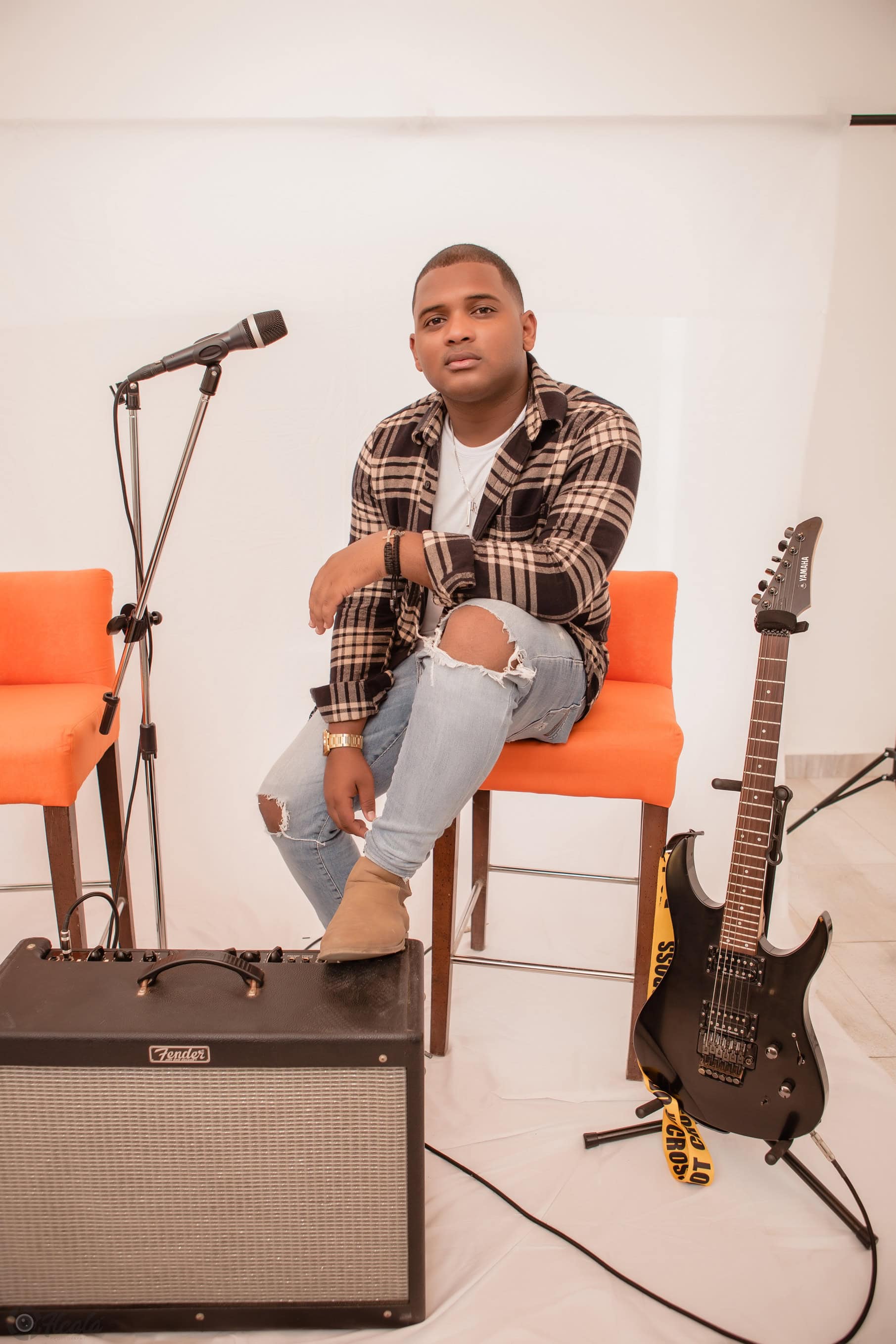 Brayan Castro - Vocalista Principal de la banda Owen